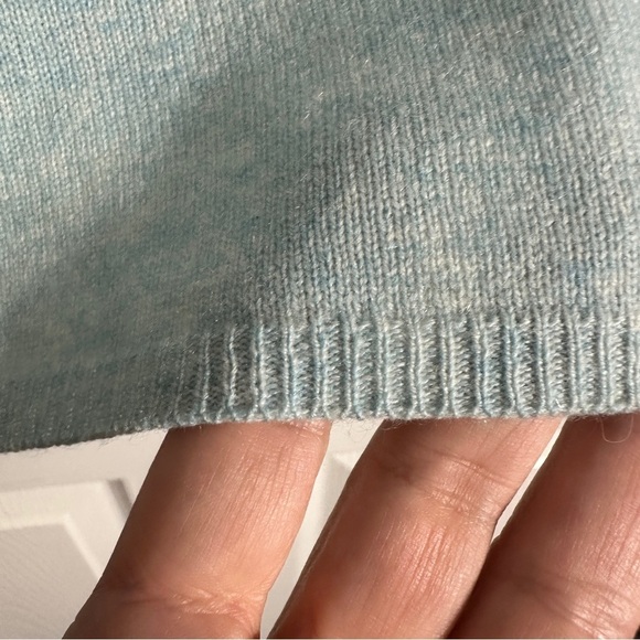 Vintage Sutton Studio for Bloomingdales 100% cashmere sweater, no size tag - Picture 2 of 5